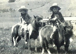 Andy and Jon on their mounts